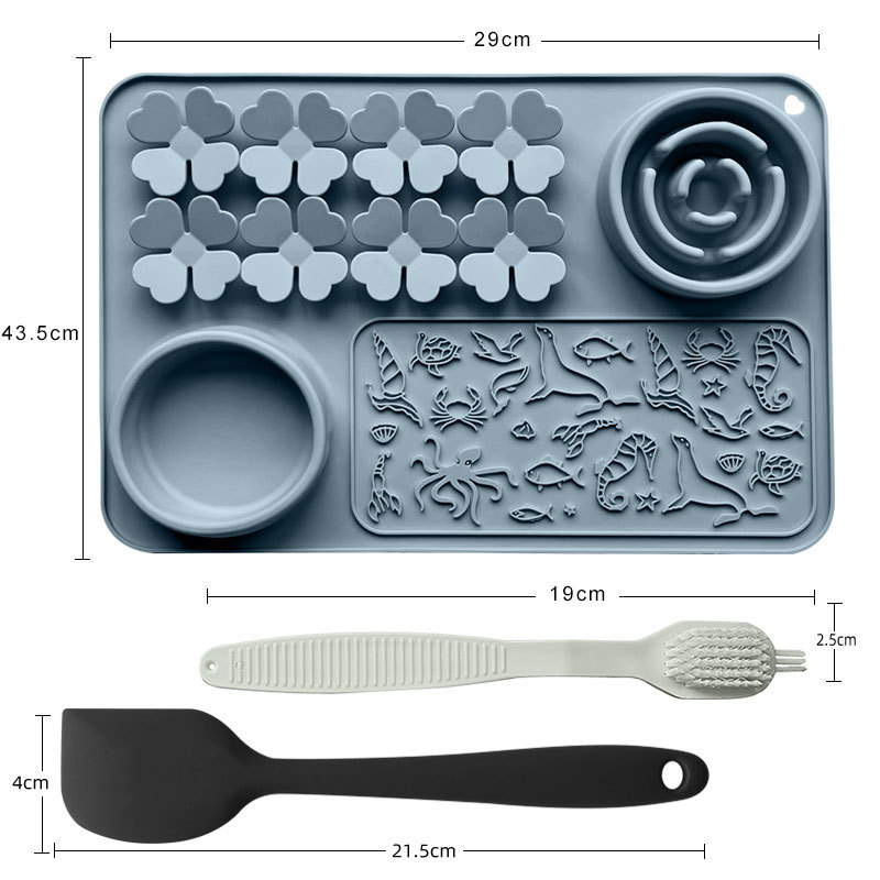 Toxin-Free, Food Grade Silicone Pet Chew Toy Featuring Unique Engravings