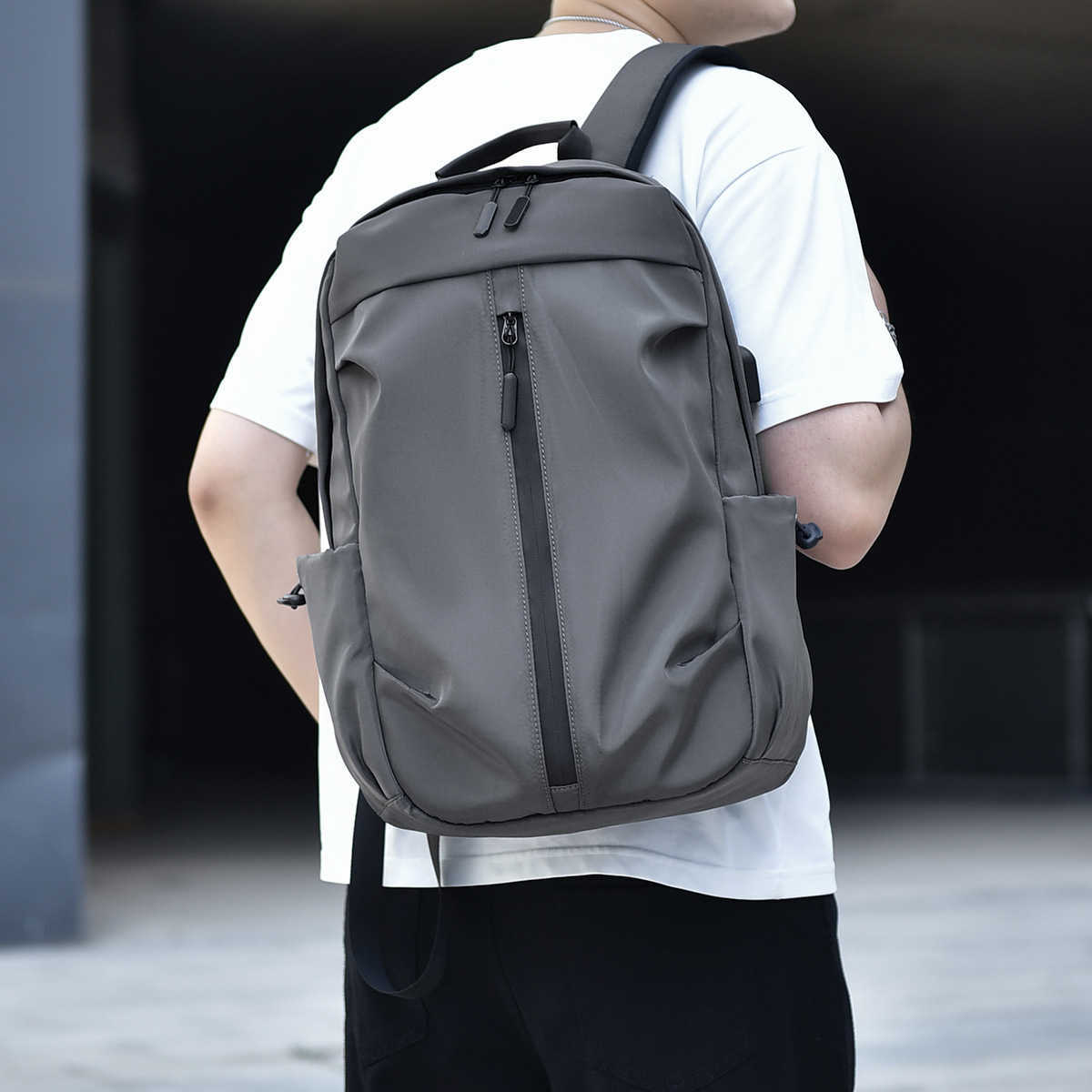 Leisure backpack men's Korean version trendy college student backpack fashionable and simple commuting lightweight computer bag