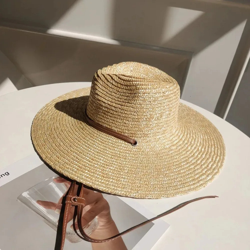Handmade Belt Strap Straw Sun Hat Practical Accessories Foldable Vacation Beach UV Hats Sunshade British Style Sunscreen Hat240409