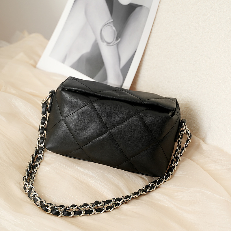 Women's Designer Bags On Sale Chic Quilted Crossbody With Strap - Lightweight Shoulder Chain Bag For Everyday Fashion New Free Delivery Designer 