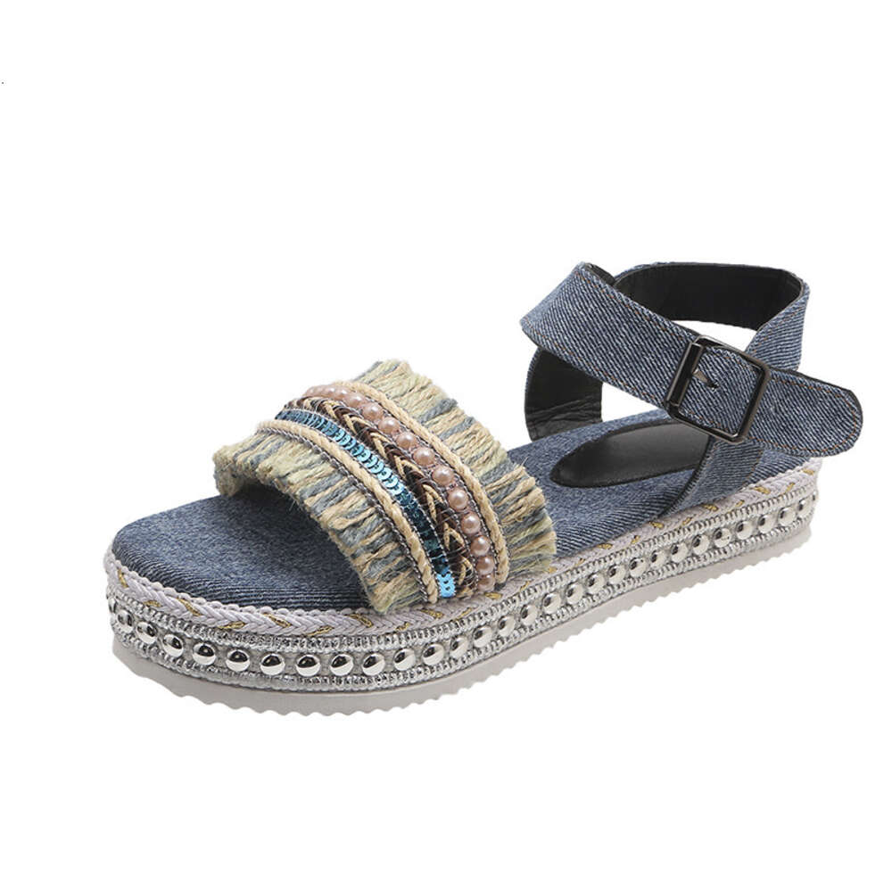 Slippers Thick Sole Sandals 43 Large Indoor and Outdoor Beach Shoes Women's