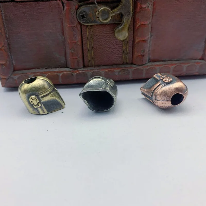 Folding Knife Helmet Alien Bead Paracord Woven Lanyard Keychain Pendants Brass DIY EDC Umbrella Rope Hangings Charms Accessories smile