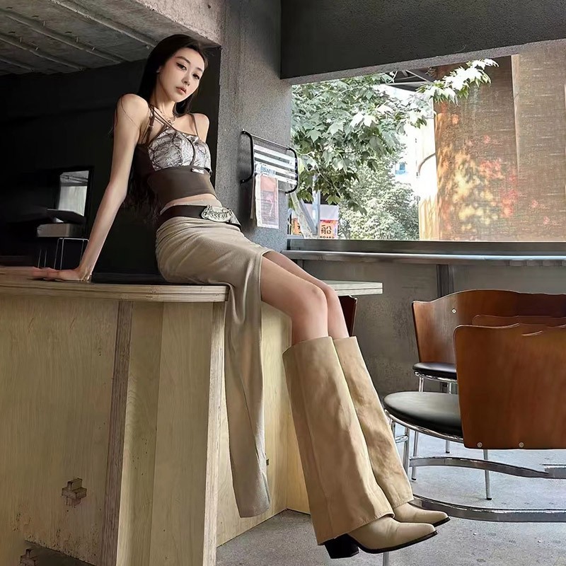 Autumn and winter new style pointed toe thick heel pants leg for women retro knee high heels western cowboy boots knight