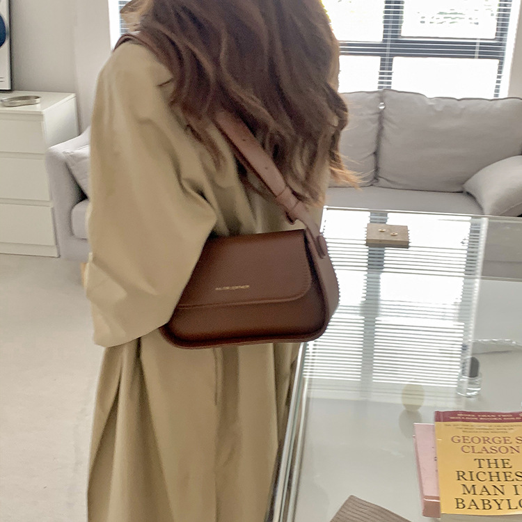 2025 Designer fashion 3 Bag women's niche design women 2024 new wide shoulder strap crossbody small bag bags