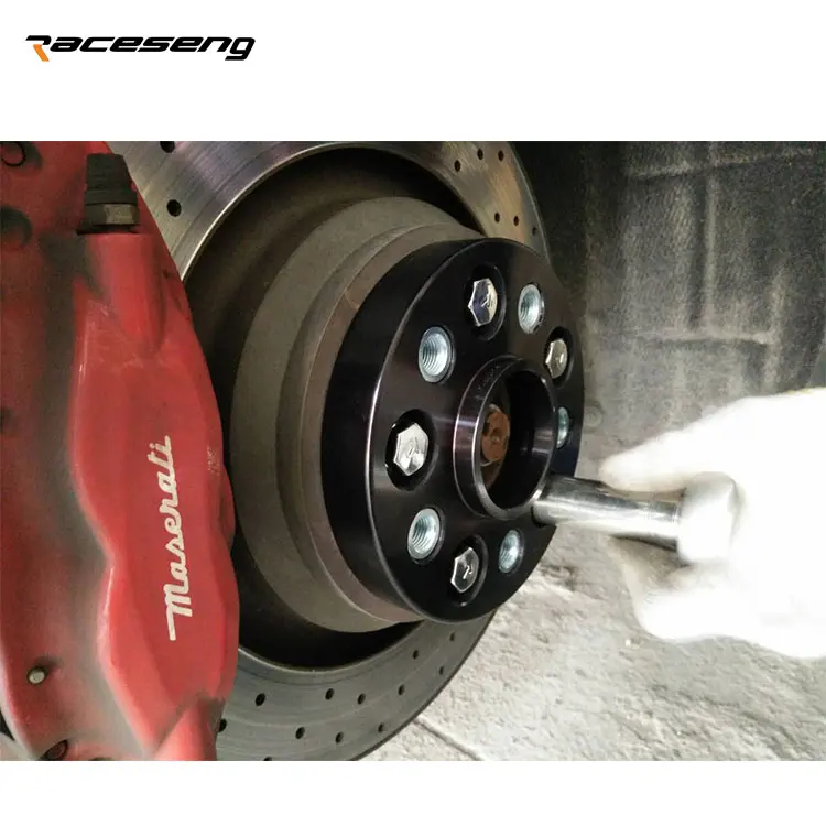 2Pieces 25/30/35mm 5x108 67.1mm Wheel Spacer Adapters for Ferrari F430/Spider 575M Marannello 360 Spider/Modena 456 550 348GTB