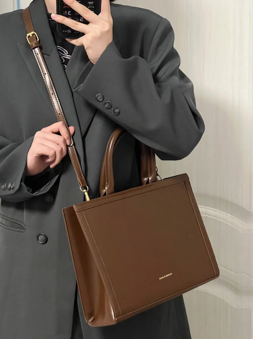 New Tote Korean Women Bag Large Capacity Solid Pu Leather Female Handbag Autumn Winter Vintage Simple Textured Crossbody Bag smile