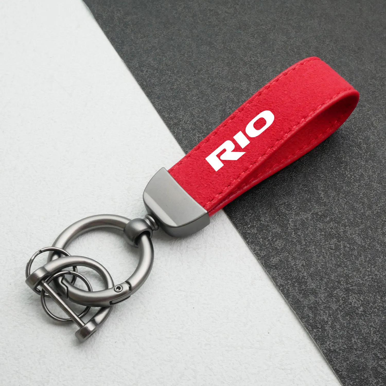 High-Grade Leather Suede Keychain Car new Sport Key Ring With Horseshoe Buckle For 2025 Kia Rio Styling Accessories