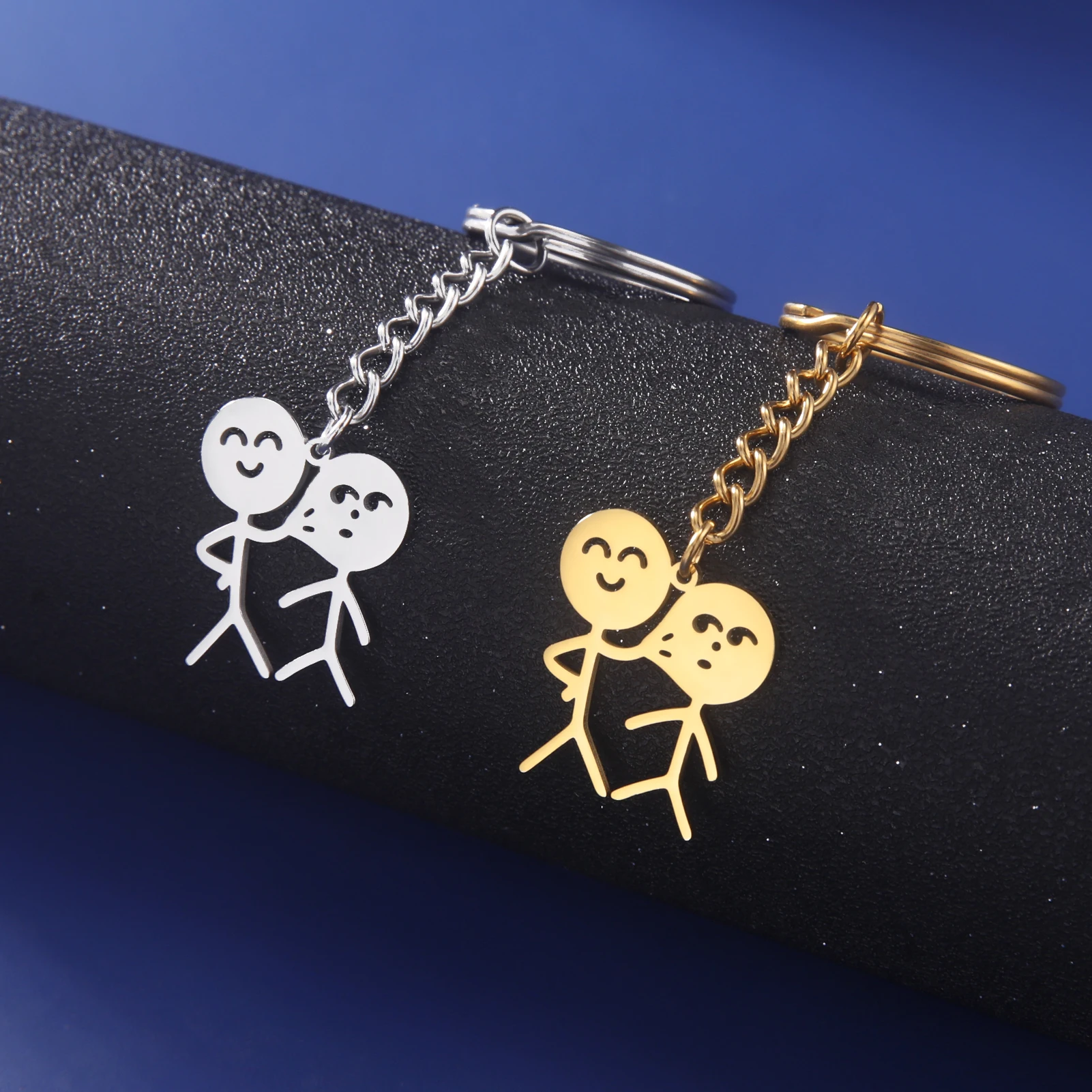 Akimbo Pinched Personality Creative Face Little Man Pendant Keychain For Women Men Car Bag Charm Pendant Keyrings Couple Gift smile