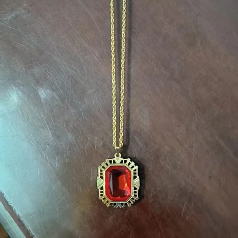 The Sandman Ruby Neckalce Cosplay King of Dreams Morpheus Red Stone Pendant Vintage Jewelry Costume Accessories Prop Fans Gift