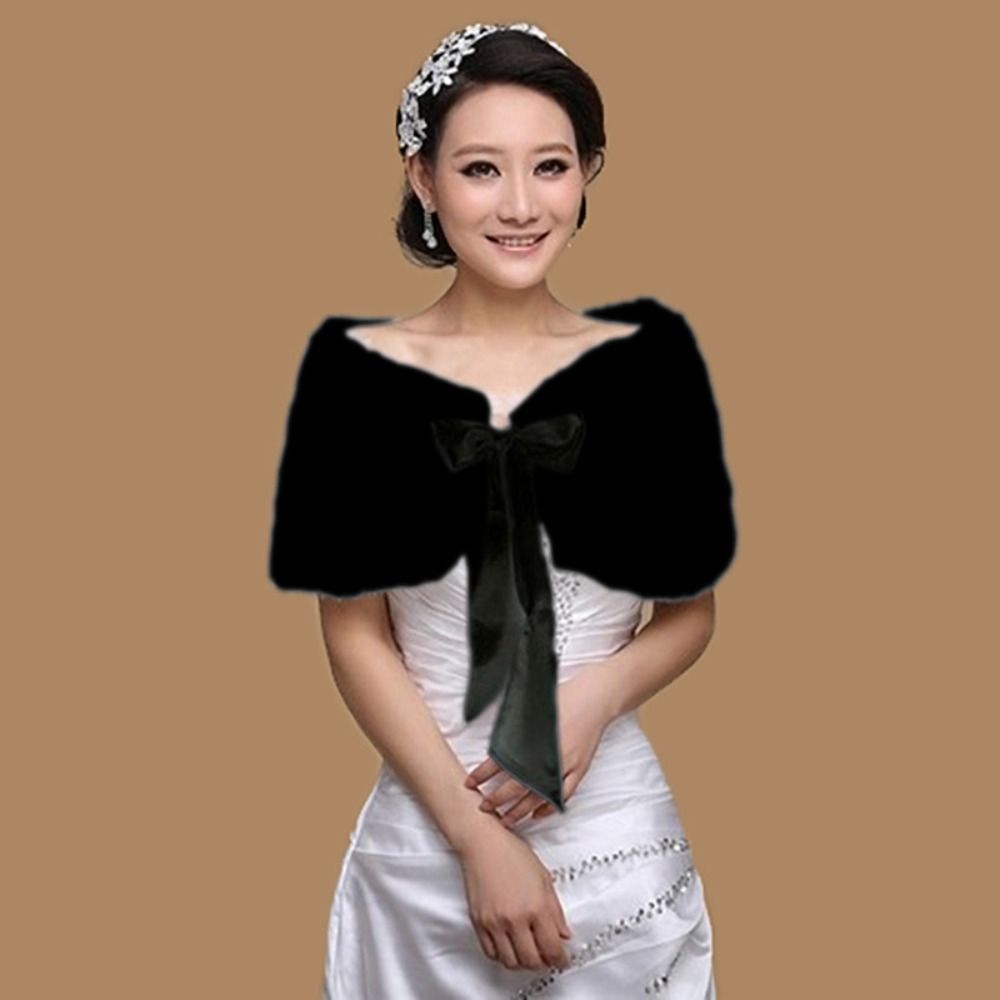 Women Soft Cape Wedding Jackets Wedding Accessories Bridal Wrap Wedding Bridal Shawl Winter Cape Fur Shawl Plush Wrap
