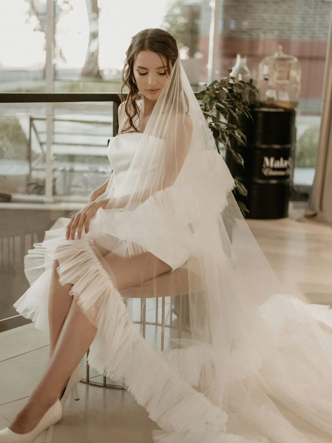 Bridal Veils V117 YouLaPan with Blusher Long Cathedral Wedding Veil Two Layers Lotus Leaf Pleated Edge Super Soft Wedding smile