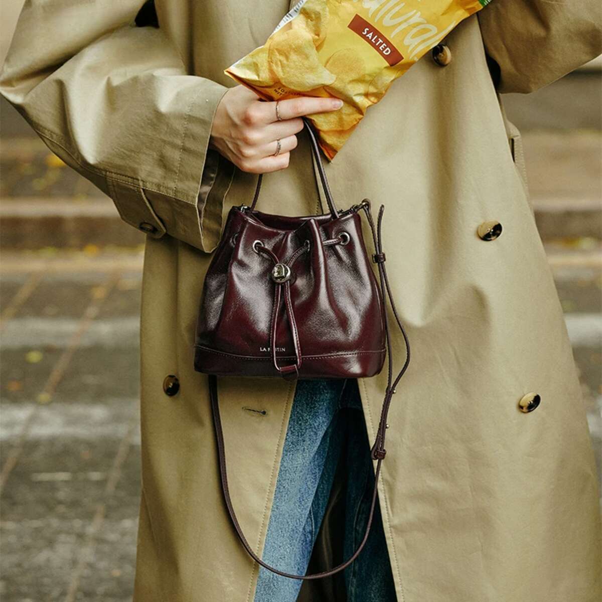 Original New Handbag Women Designer Shoulder Casual Crossbody Fashion Small School Bag Genuine Leather Zipper Check Style BagVoyage