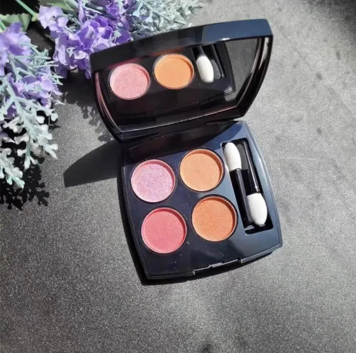 Makeup eyeshadow 4 colors with mirror CORAL TREASURE Long lasting makeup glitter highlighter eye shadow palette