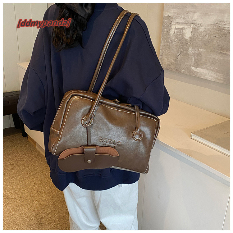 Bowling women's fashionable, niche, charming armpit bag, large capacity, minimalist, high-end baguette bag #33 ddmypanda