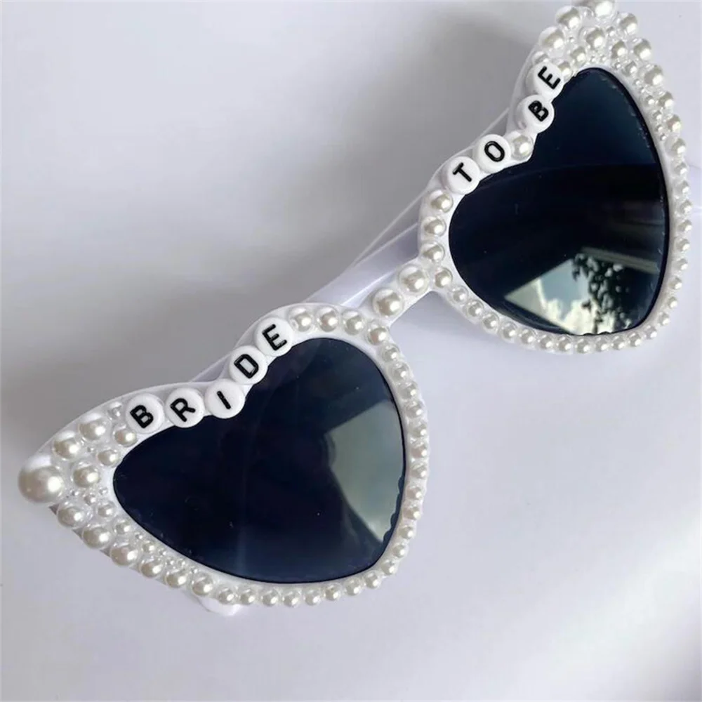 Peach Bride Shower Letter Heart Sunglasses Lovely Heart-shaped Stark Glasses Men Women Party Couple Beach Wedding Sun Glasses smile -shaped