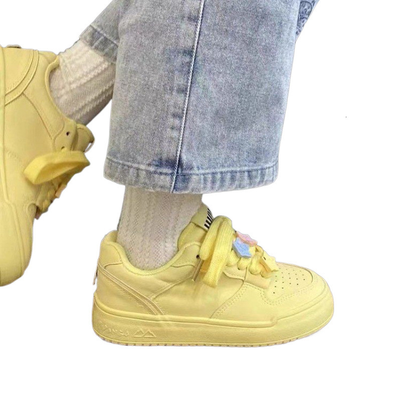 hot Women's Board Shoes Thick Sole Casual Sneakers for Fall - Versatile Leisure & Sport