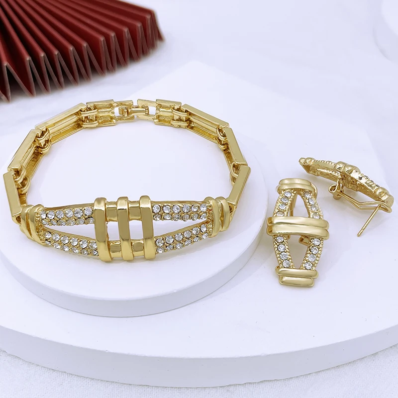 Set Jewelry Quality Women Gold Plated Dubai Set Jewelry Necklace Earrings Ring Bracelet Wedding Party Accessories smile