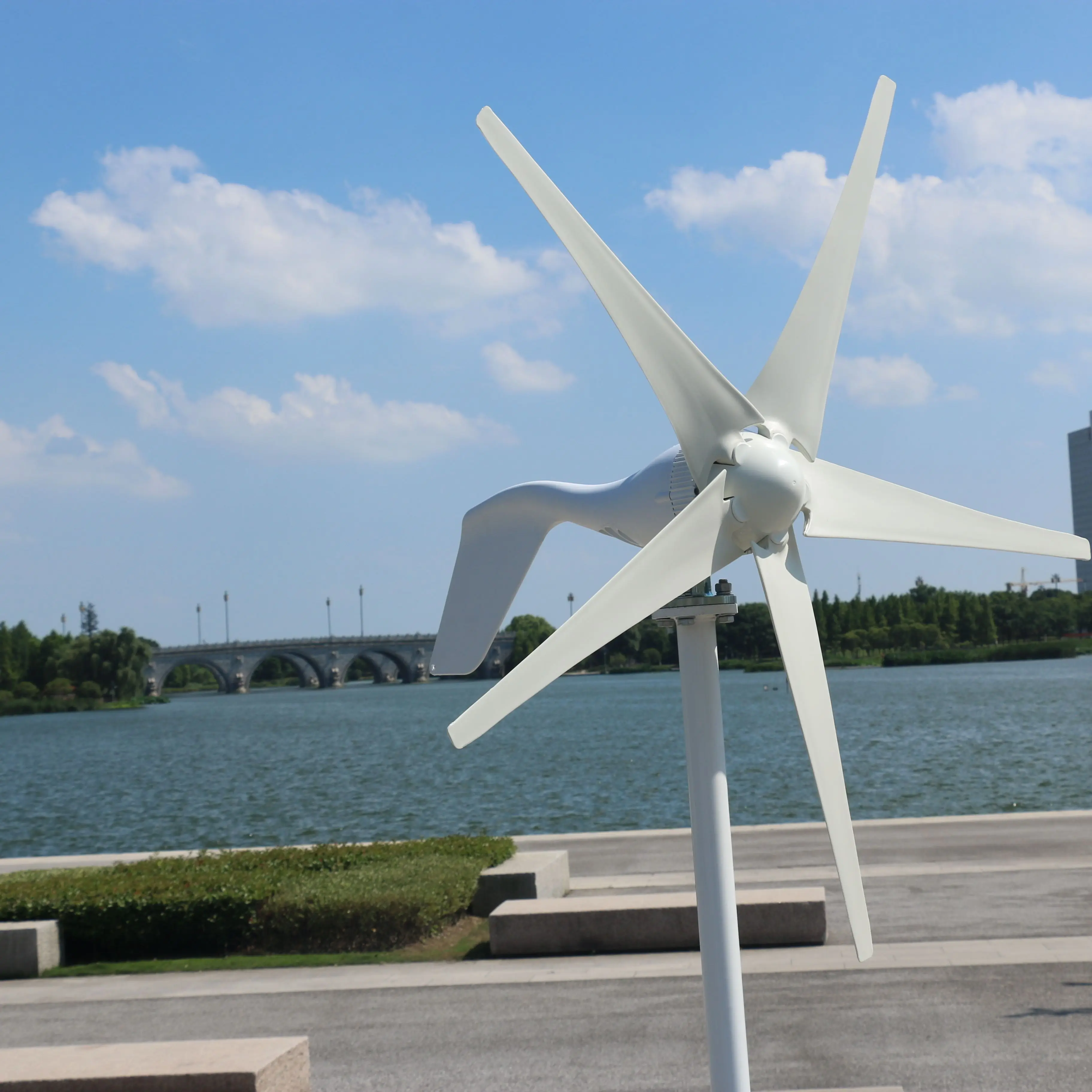 Alternative 400W Horizontal Wind Turbine Generator New Energy 12V 24V Windmill With MPPT/PWM Charge Controller