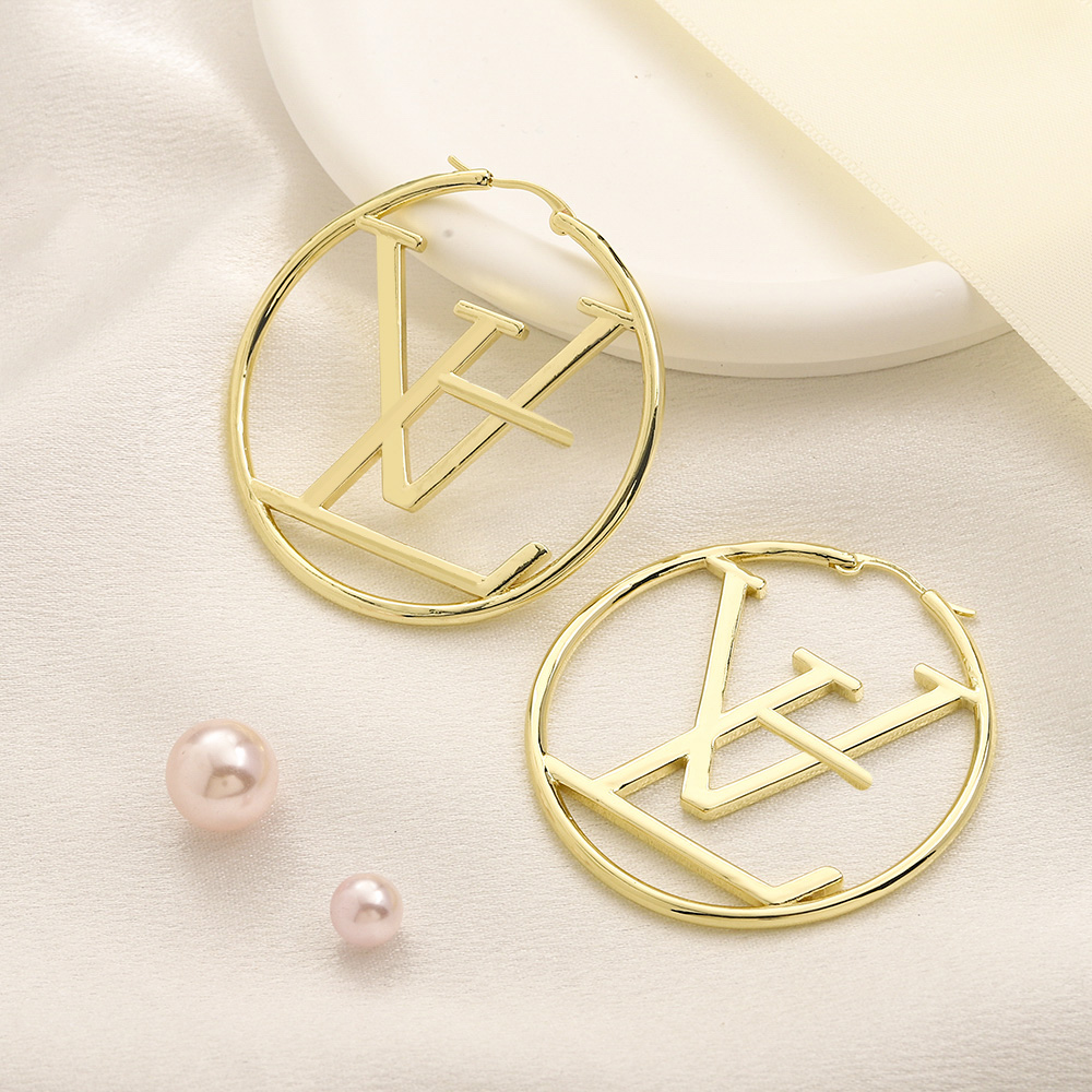 Luxury Brand Women Earrings Louiseities Designers Letter Viutonities Ear Stud Gold Silver Plated Geometric Earring for Wedding Party Jewerlry Accessories 2455