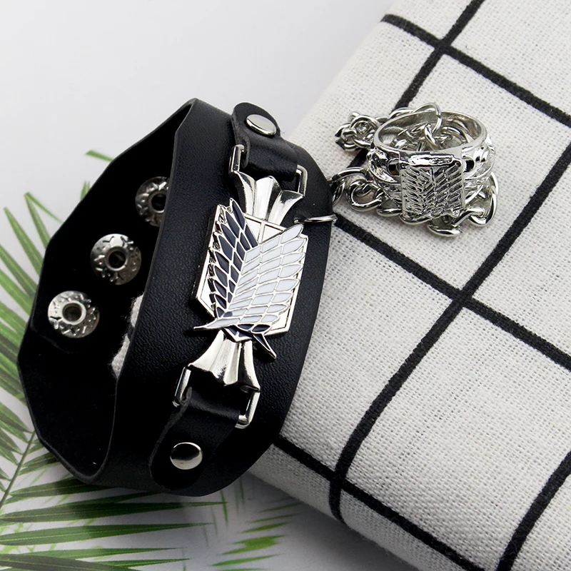 Titan On Anime Attack Wings Of Liberty Enamel Leather Bracelet For Men ddmysmile Women Shingeki No Kyojin Wristband Cosplay Jewelry Gift Smile