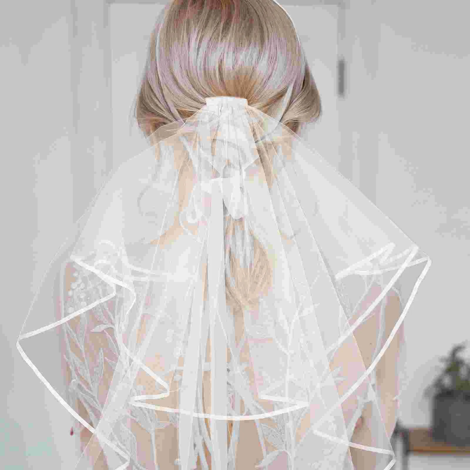 Bridal Veil Wedding Short Tulle Bride Veil Romantic Wedding Veil with Comb Bridal Accessory smile