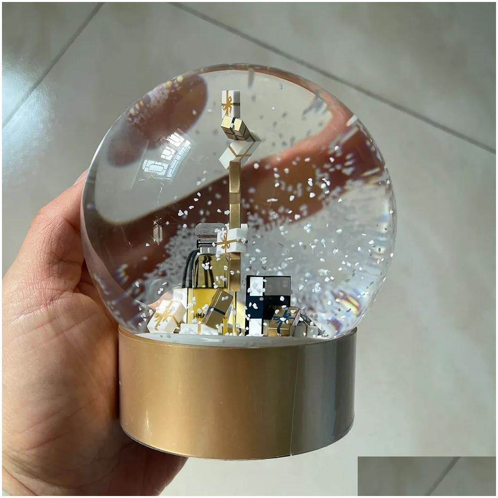 Decorations Allmatch Latest Edition Classics Snow Globe With Perfume Bottle Inside Crystal Ball For Special Birthday Novelty Vip Gift Dhred