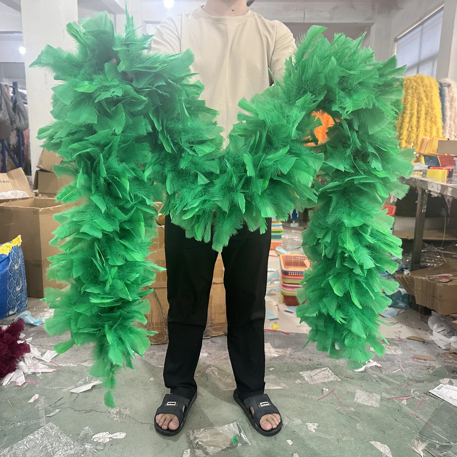 Beautiful green Turkiye feather Boa Shawl 200g puffy frill for costume stage party carnival decoration craft 2M 241108
