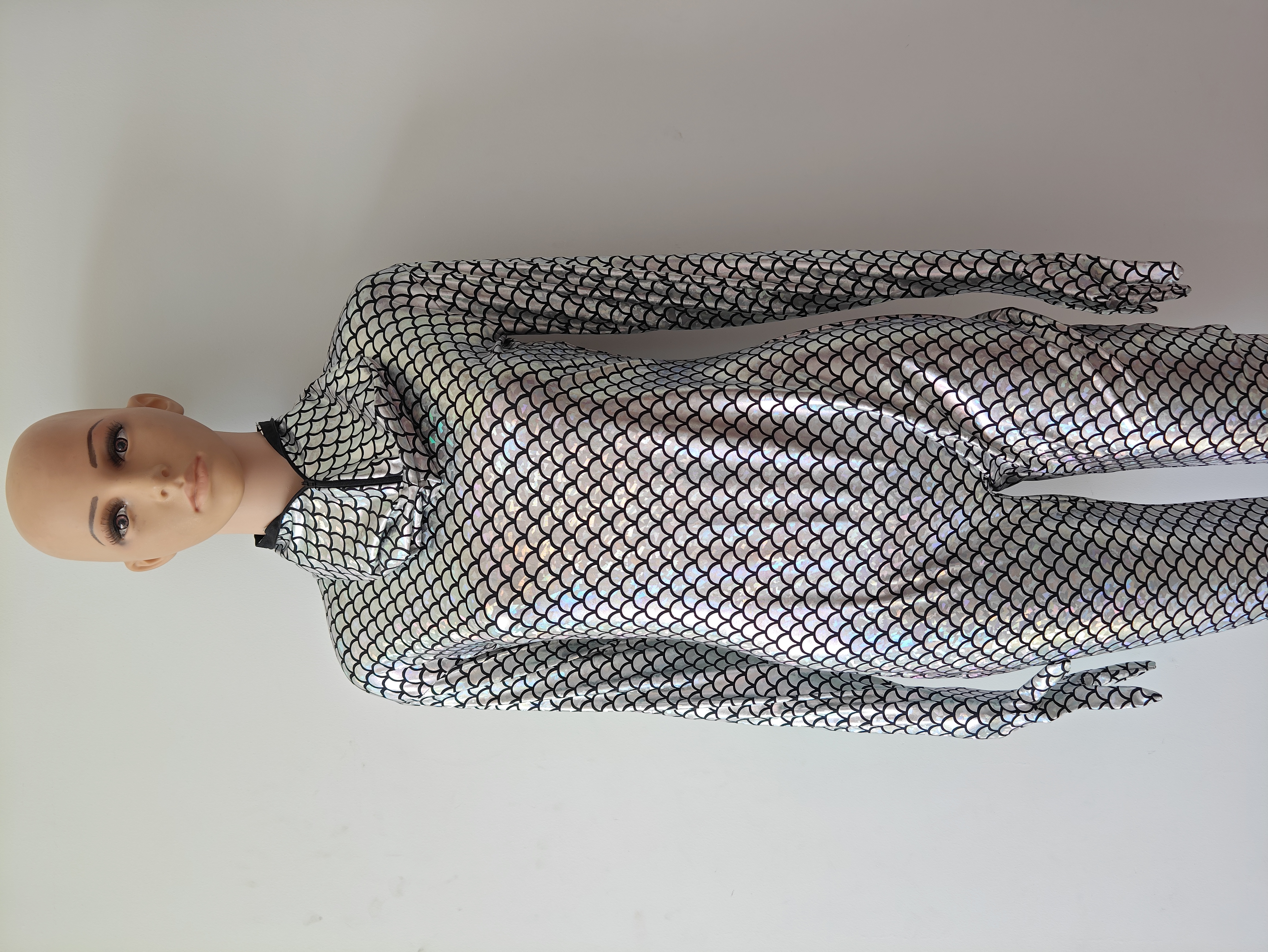 Halloween cosplay shiny catsuit costume Silver Colorful Fish Scales patterns tights jumpsuit full Bodysuit Zentai Suits Fancy