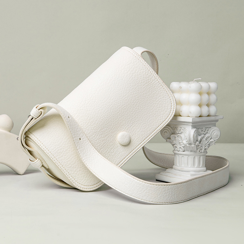 2025 Designer handbag 3 2023 Trendy new large capacity shoulder women's crossbody bag free shipping