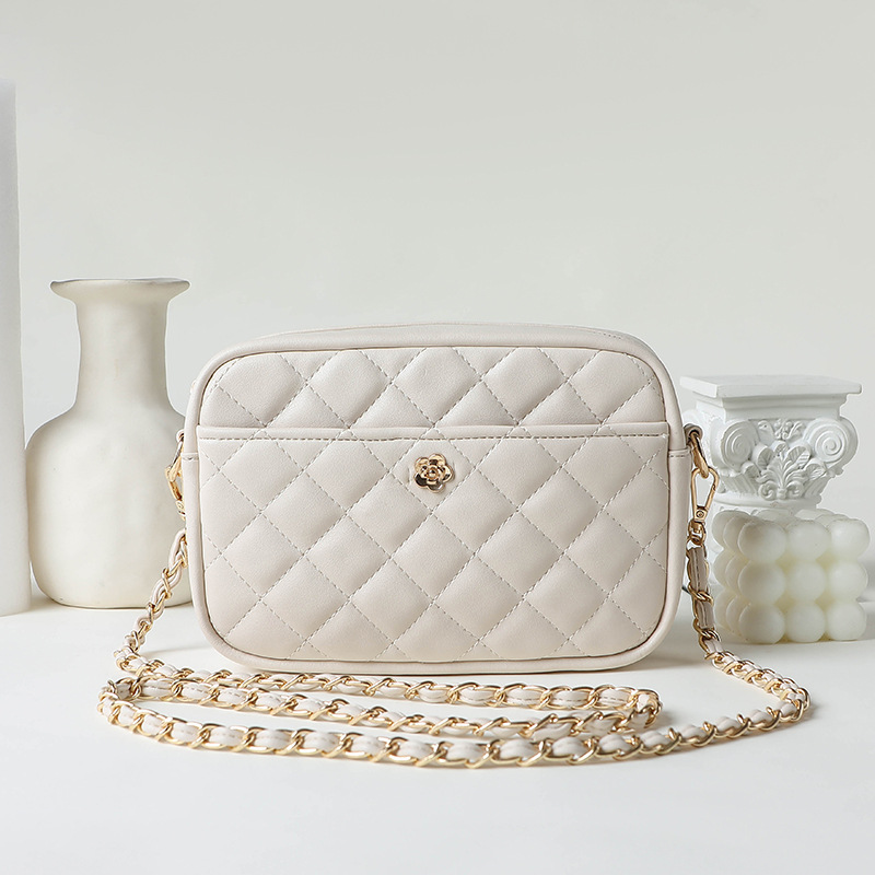 2025 Designer new 3 Trendy 2024 dia grid chain shoulder women's crossbody bag