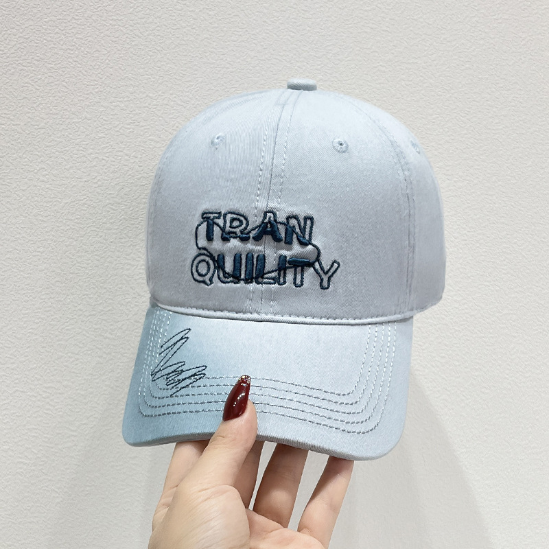 Free shipping New Designer Baseball caps hat Men Women fitted hats Luxury embroidered baseball cap Sun Hats Adjustable cap V-4