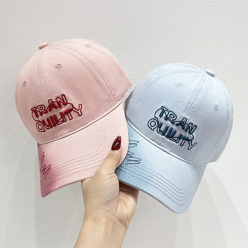 Free shipping New Designer Baseball caps hat Men Women fitted hats Luxury embroidered baseball cap Sun Hats Adjustable cap V-9