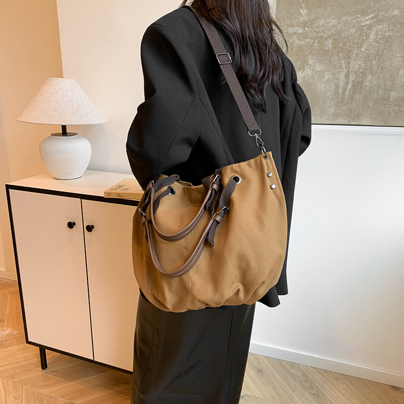 2025 Designer 2024 Lazy Style 3 Large Capacity workwear Canvas Multi functional Shoulder Crossbody Student Commuter Handheld Tote Bag