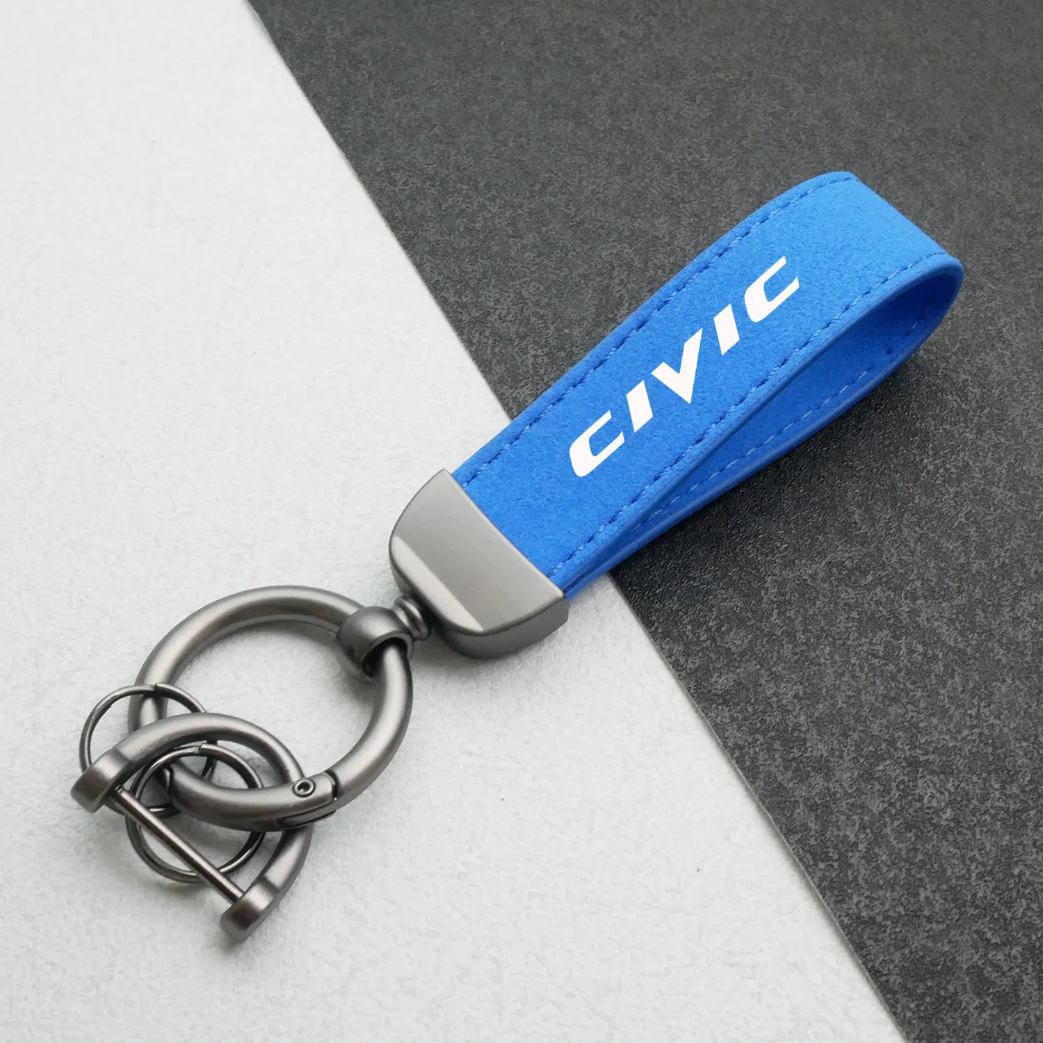 Suede Keychain High-Grade Leather Car Sport Key Ring With Horseshoe Buckle For Honda CIVIC 10th gen 8th gen Styling Accessories smile