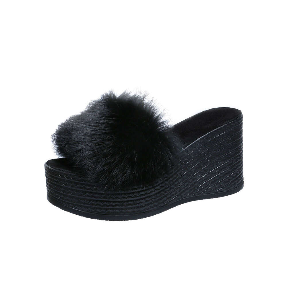 Women's Shoes. Slope Heel Slippers, Sponge Cake Waterproof Platform, Plush Straight Line Beach Shoes, Women's ddmythur