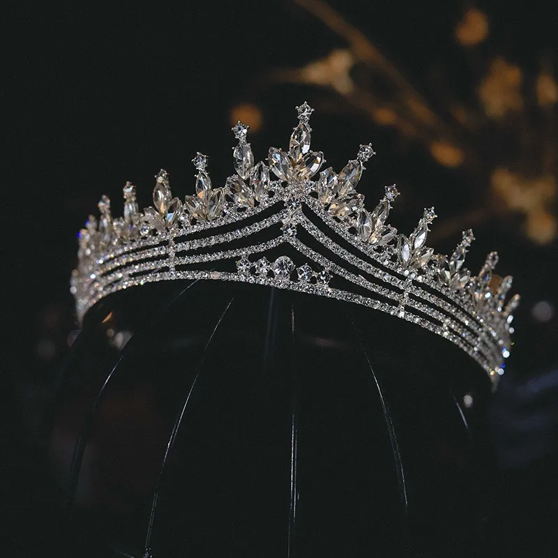 Diverse Crystal Sier Color Crowns Diadem Bride Tiaras Cubic Zirconia Crown Headpieces Wedding Hair Jewelry Accessories smile