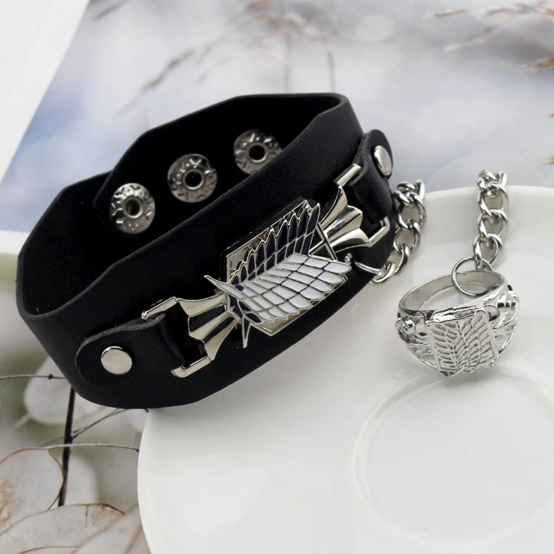 Titan On Anime Attack Wings Of Liberty Enamel Leather Bracelet For Men ddmysmile Women Shingeki No Kyojin Wristband Cosplay Jewelry Gift Smile