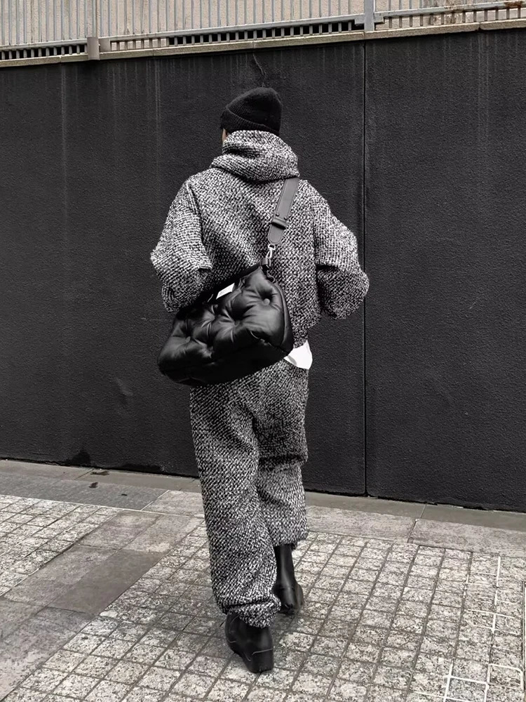 Mens Korea Harajuku Set High Street Xiaoxiangfeng Hooded Sweatshirtbaggy Straight Pants Male Retro Sets Spring Fashion Suit 240320