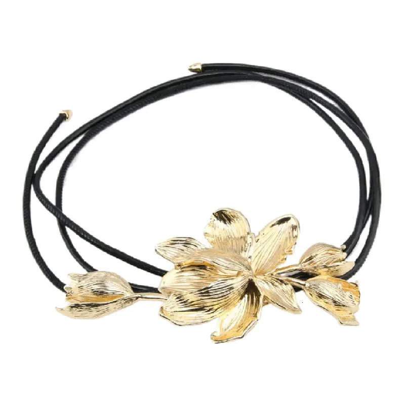 Womens retro little perfume style gold tulip flower chain with decoration black leather rope thin waist chain 241108 - view 7