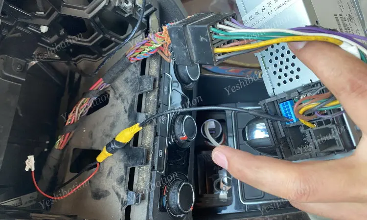 Camera View Car Rear Trunk Handle Camera For Skoda Rapid FL 2016~2021 ddmysmile Back Up Reverse Camera RCA & Original Screen Compatible Smile &