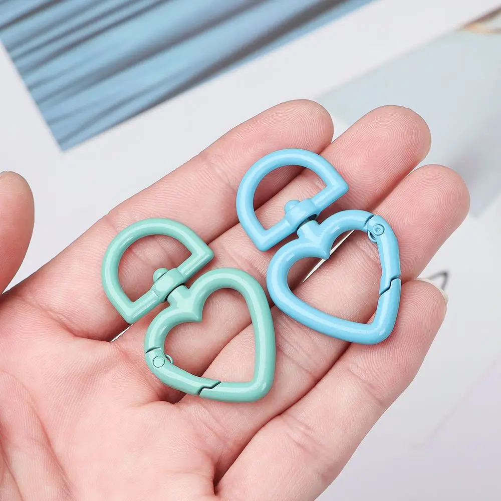 Heart Style Color Candy Buckles Zinc Alloy Plated Gate Ring Keychain Clips Carabiner DIY Purses Handbags Push Trigger Snap Hooks smile