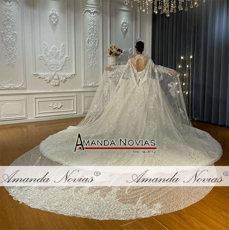 Customized Lace Wedding Dress For Mariage With Long Cape NS