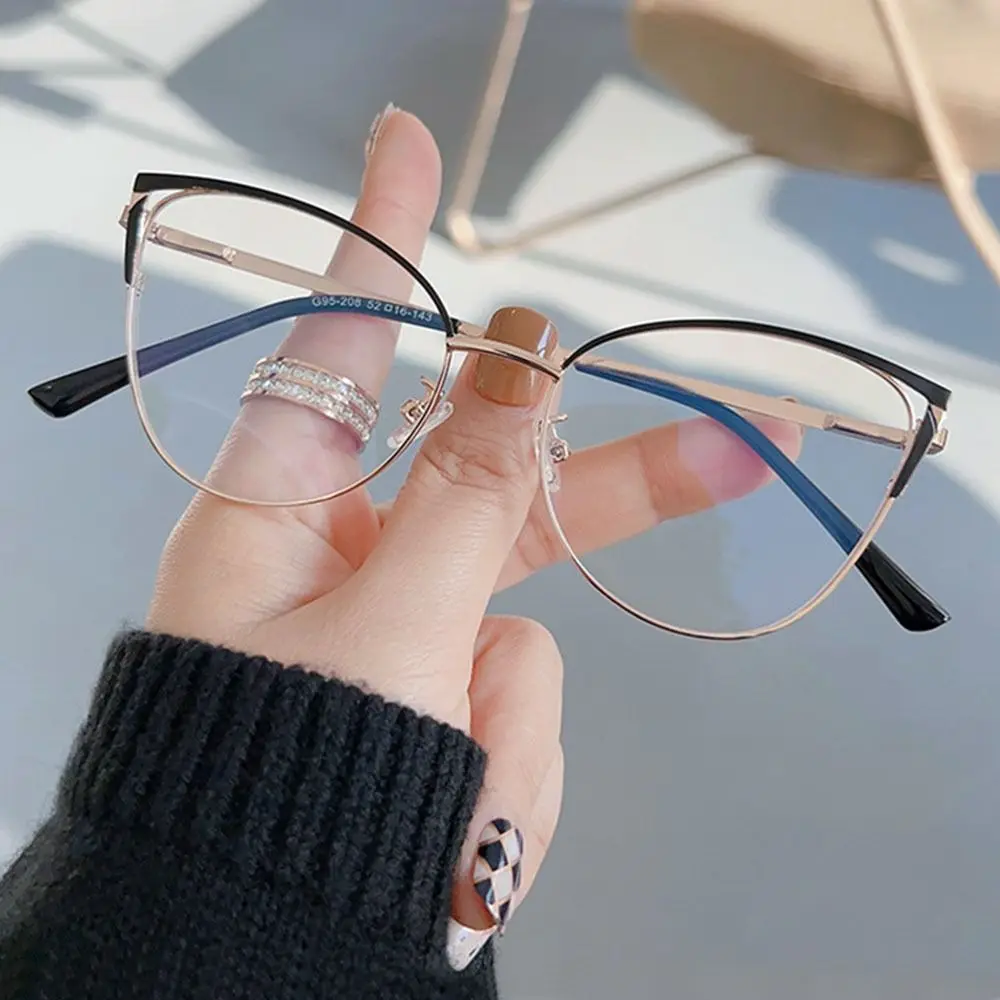 Cat Eye Blue Light new Blocking Eyeglasses Women 2025 Designers Square Eyeglasses Optical Spectacle Computer Glasses Eye Protection