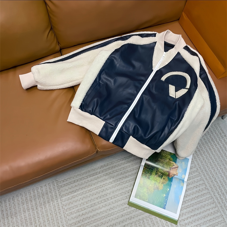 Designer 1:1 Flocking Leather sleeves Baseball Coat Uniform Jacket High Quality Single Breasted Warm Jackets Couples Women Men Varsity Coats Men's Clothing 1AB610