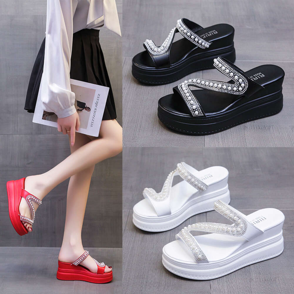 Summer Matsu Cake for Women 2024 New Outwear: Mesh Red and Pearl Slope with Women's Slippers Instagram Trendy ddmythur