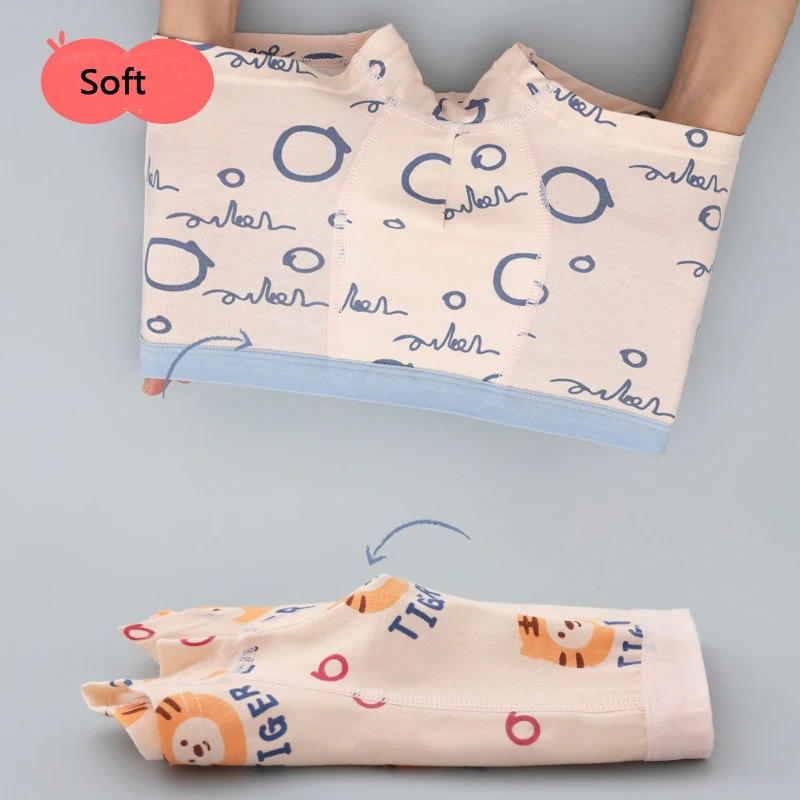 Cotton Kids Underwear Korean Cartoon Car Boxers for Boys Teenage Plaid Panties Shorts Boy Cute Underpants 2 4 8 12 14 Years 240409