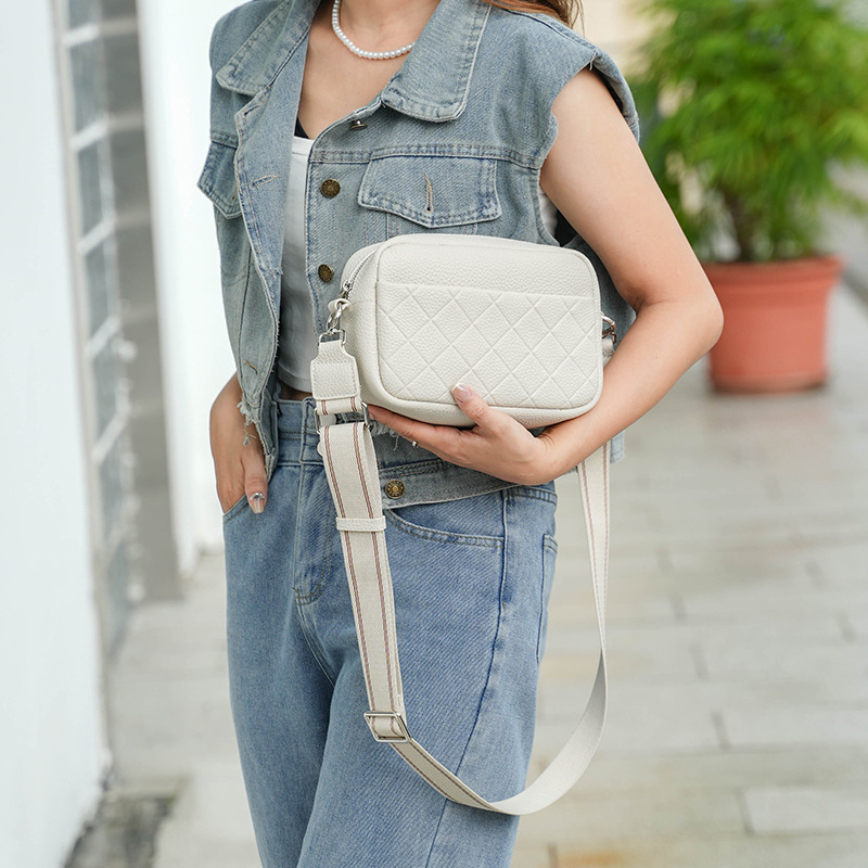 2024 new genuine leather top layer cowhide crossbody women's single shoulder small square bag free shipping