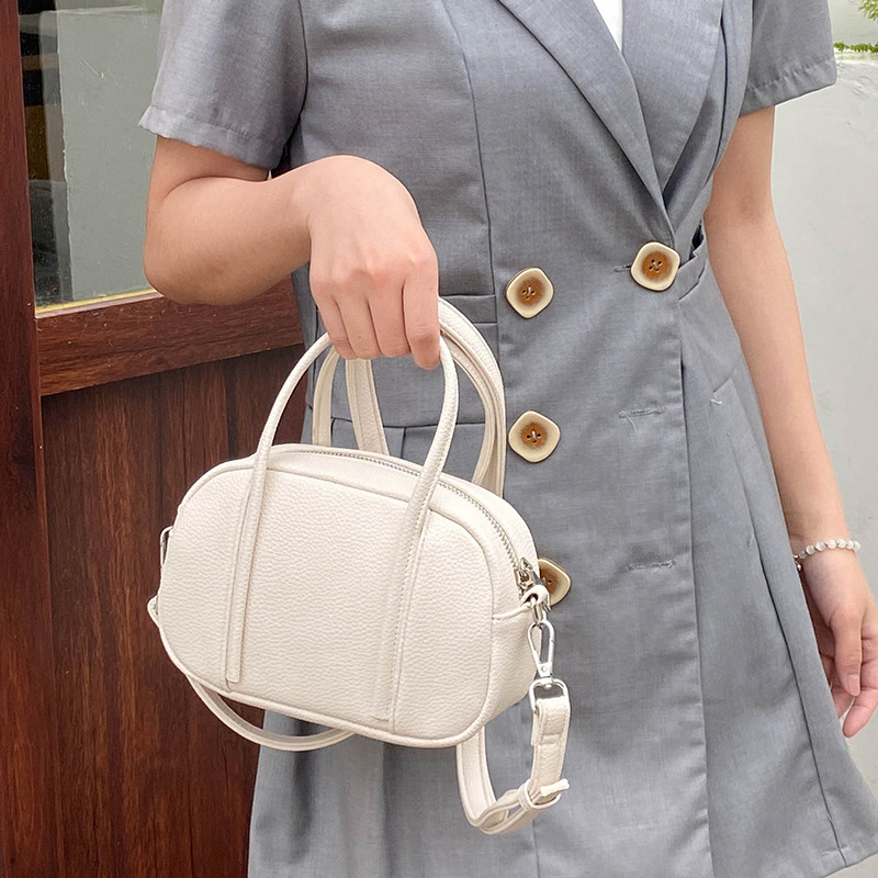 2025 Designer 2024 3 Trendy New Fashion Handheld Small for Women's Single Shoulder Crossbody Bags
