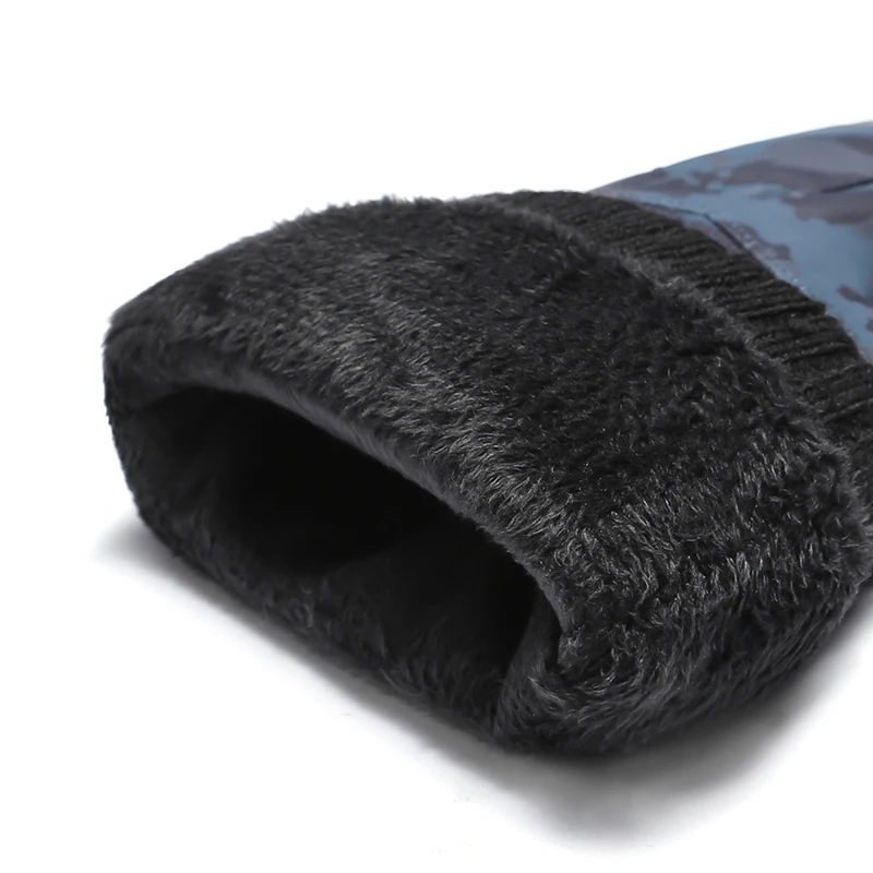 Autumn Winter DENIM BISON Gloves for Men Touch Screen Warm Thicken Male's Gloves Outdoor Sport Riding Full Fingers Ski Gloves smile