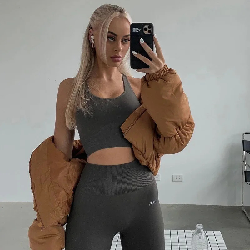 Autumn and Winter Inflatable Jacket Solid Womens Cotton Warm Thick Standing Collar Black Brown Down Jacket Parka Womens Parkas Coats 241108